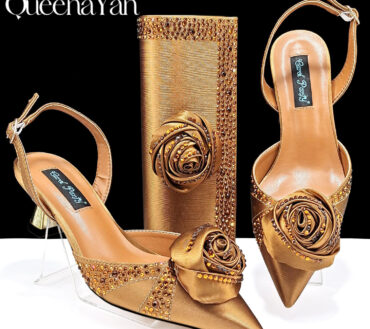 Women Pointed Toe Shoes Bag Handmade Floral Decoration Simple Elegant Two Piece Sets