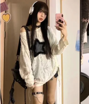 Hole Star Print Sweater Fashion Streetwear Off Shoulder Tops Oversize Kpop Long Sleeve Loose Outwear