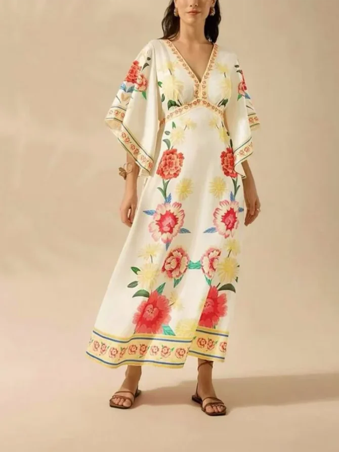 Vintage Lady Chic Evening Gown - Image 4