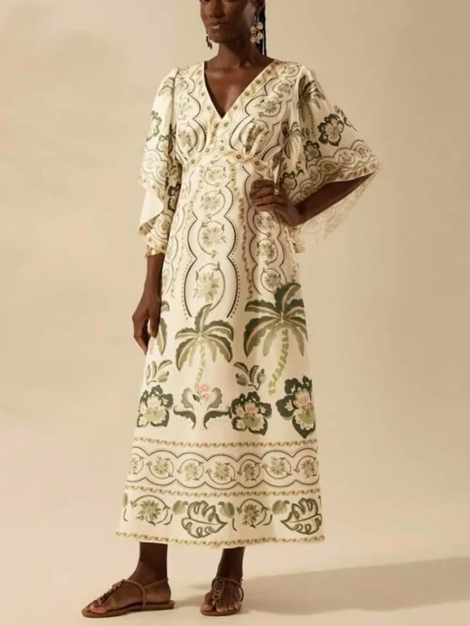 Vintage Lady Chic Evening Gown - Image 2