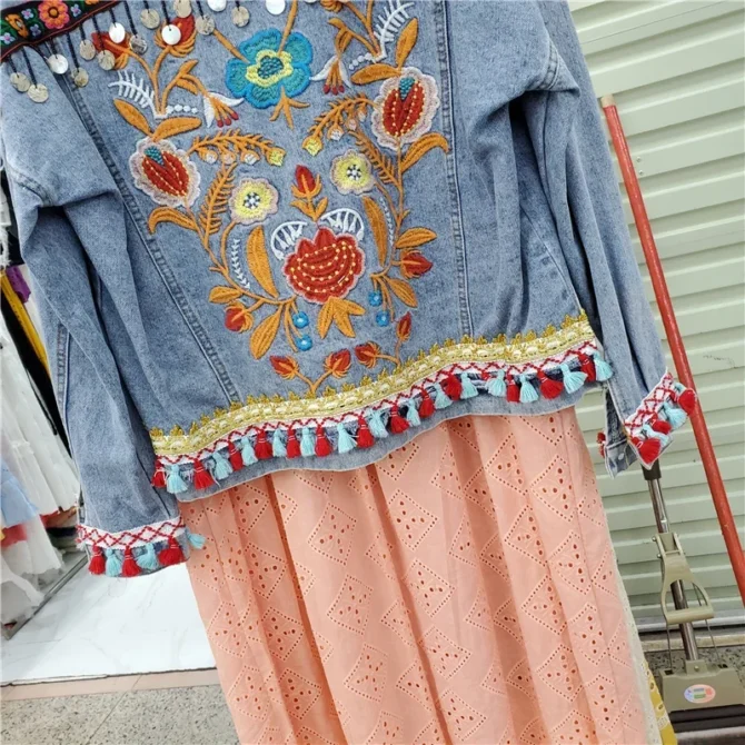 Vintage Flower Embroidery Denim Jacket - Image 4
