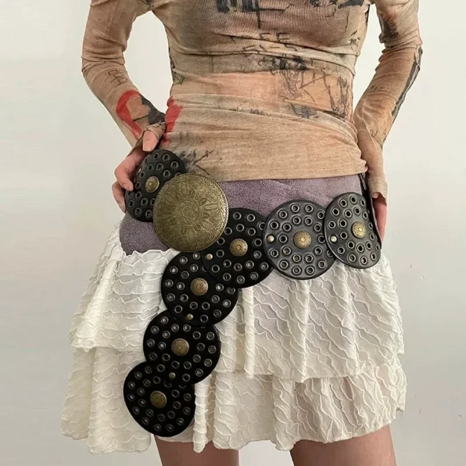 Vintage Rivet Patchwork Wide Belts Waistband Cinturones - Image 5