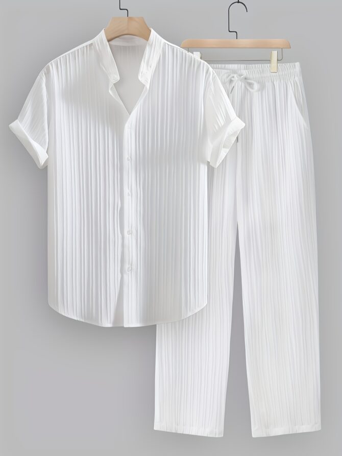 2-Piece Men's Striped Polyester Suit Short Sleeve Stand Collar Shirt and Drawstring Pants Non-Stretch Fabric Suitable for Casual Wear and Solid Color