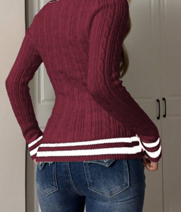 Minimalist V neck Sleeved Sweater Woolen
