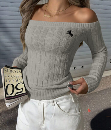 Minimalist off Shoulder Sleeve Sweater