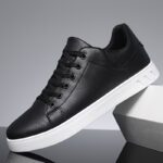 1 pair of men's casual skateboard shoes, comfortable and fashionable, suitable for all seasons, suitable for outdoor travel, walking and sports