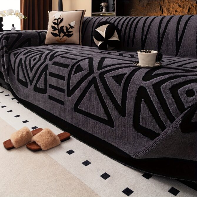 1pc new bohemian style sofa protector, vintage interlaced comfortable sofa blanket, suitable for pets, anti slip protection, luxury thick velvet sofa cover, machine washable soft plush furniture decoration, applicable to armchairs, double sofas, three seaters, four seater, combination sofa