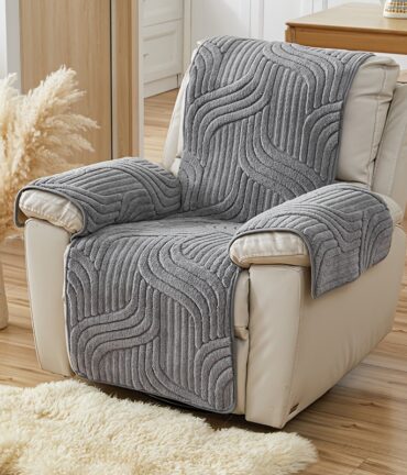 1pc Soft Velvet Sofa Cover