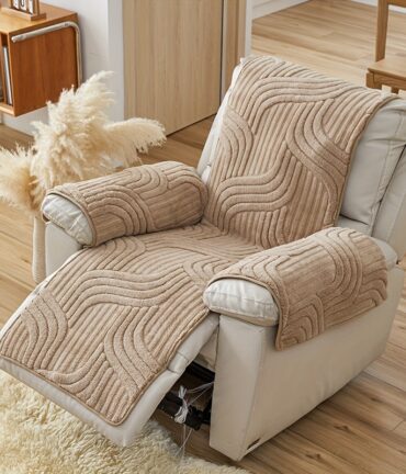 1pc Soft Velvet Sofa Cover